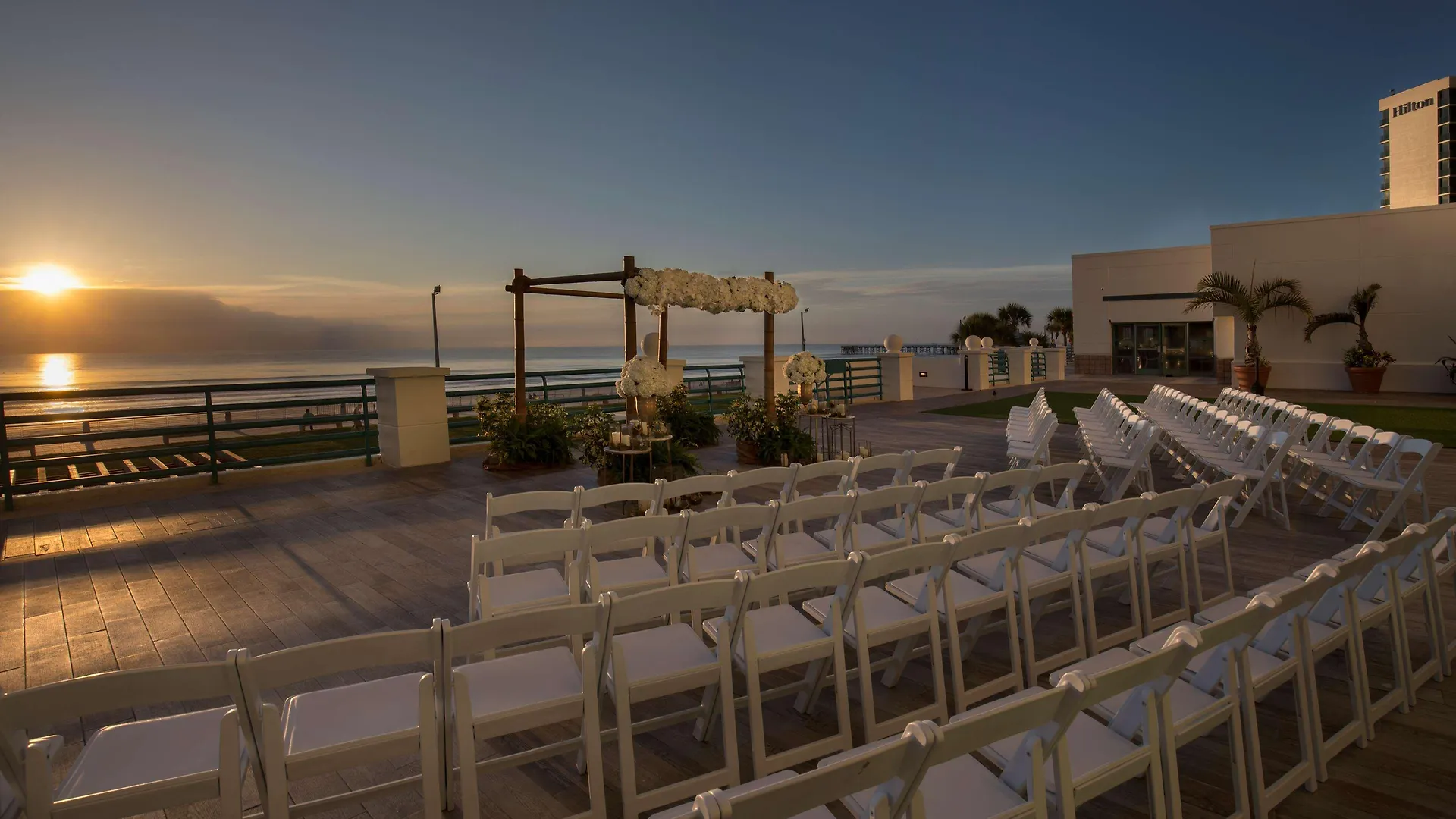 Hilton Daytona Beach Resort (Adults Only) 4*,