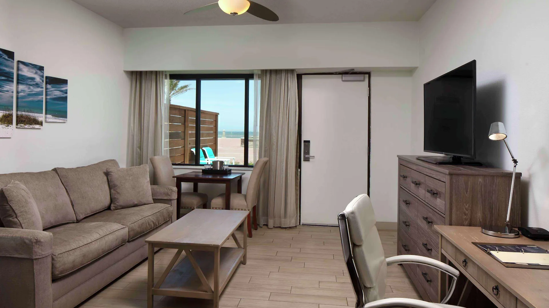 Hilton Daytona Beach Resort (Adults Only)