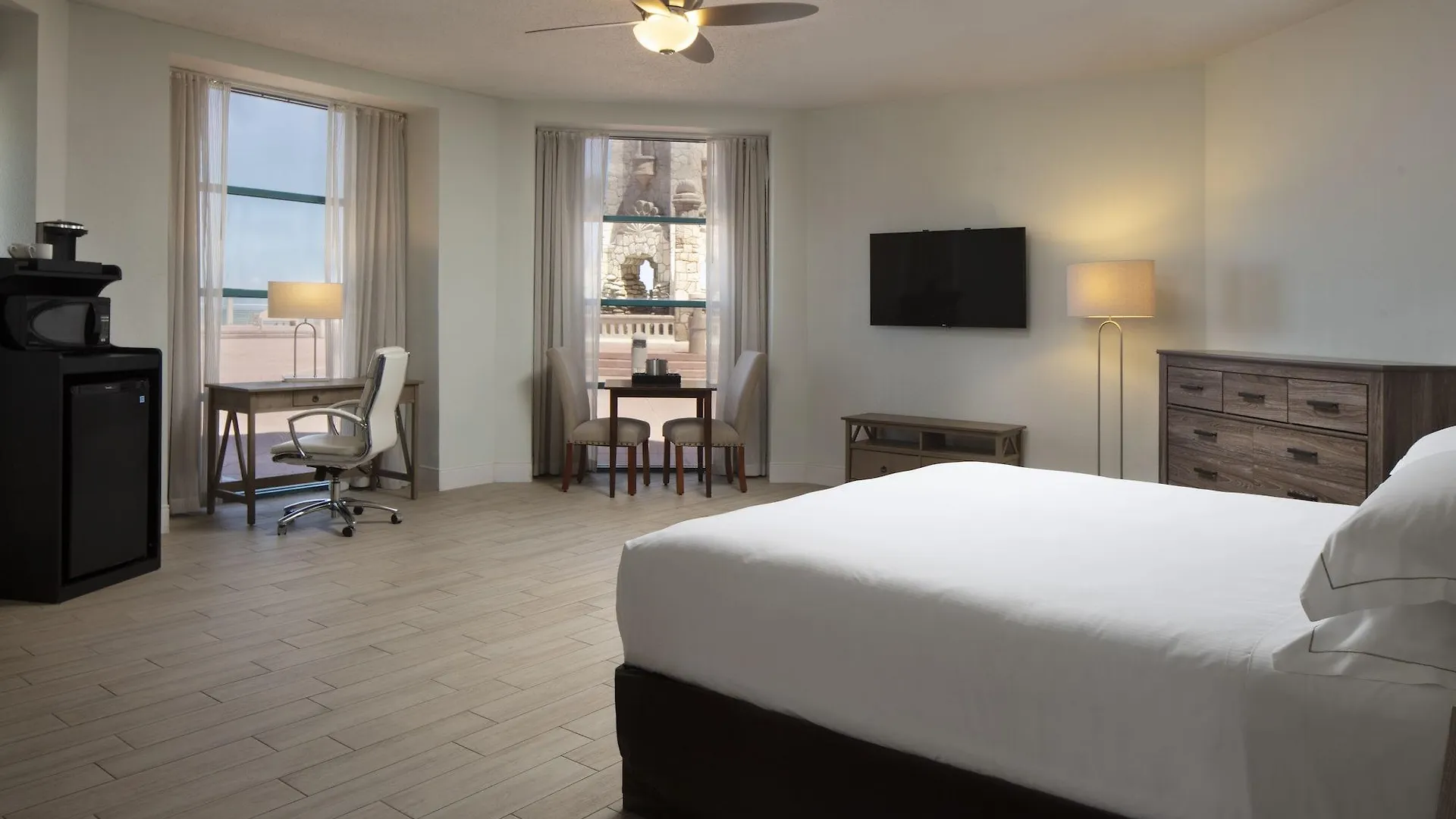 Hilton Daytona Beach Resort (Adults Only)