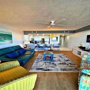 Vacation In Comfort And Luxury - 1 Bedroom Direct Oceanfront - Wyndham Ocean Walk 1007 Daytona Beach