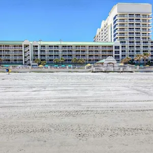 Beach Getaway 2 Queen Bed Studio 809 Daytona Beach